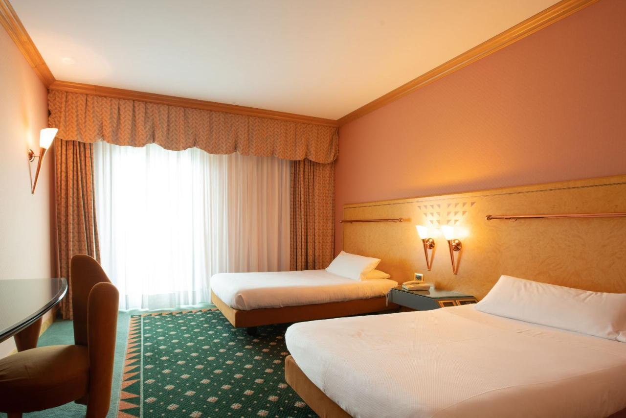 Shg Hotel Antonella Pomezia Εξωτερικό φωτογραφία