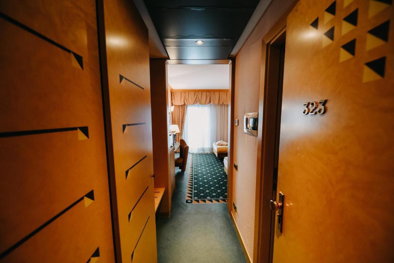 Shg Hotel Antonella Pomezia Εξωτερικό φωτογραφία
