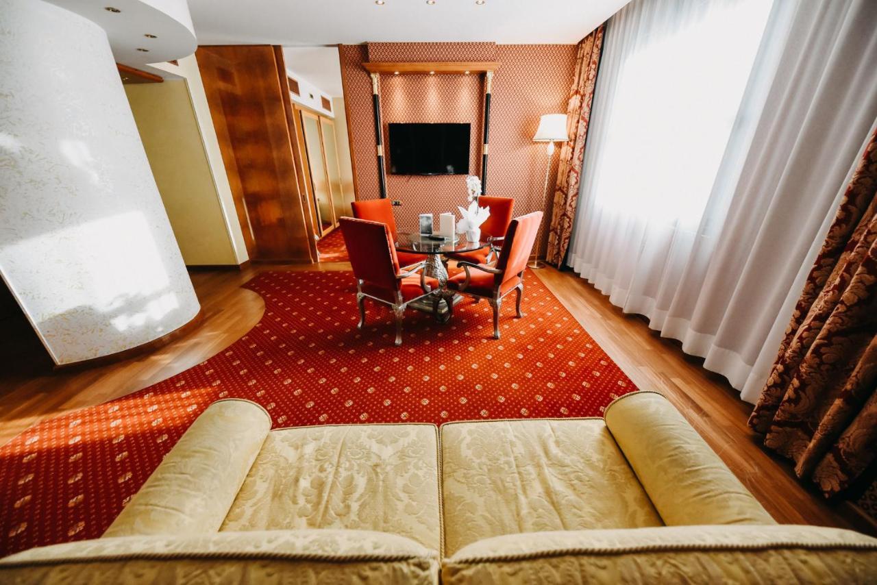 Shg Hotel Antonella Pomezia Εξωτερικό φωτογραφία